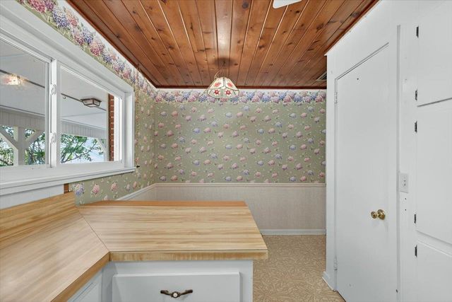 5670 ADRIENNE Drive, Tallahassee, FL 32311