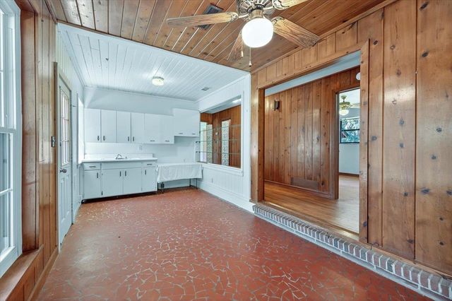 5670 ADRIENNE Drive, Tallahassee, FL 32311