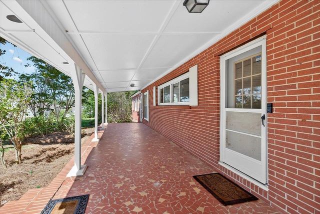 5670 ADRIENNE Drive, Tallahassee, FL 32311