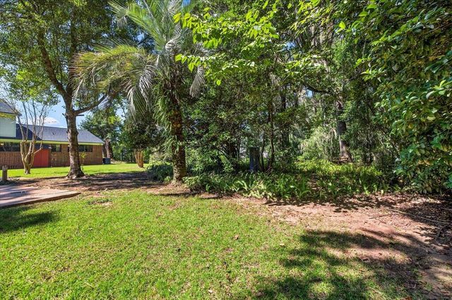 5670 ADRIENNE Drive, Tallahassee, FL 32311