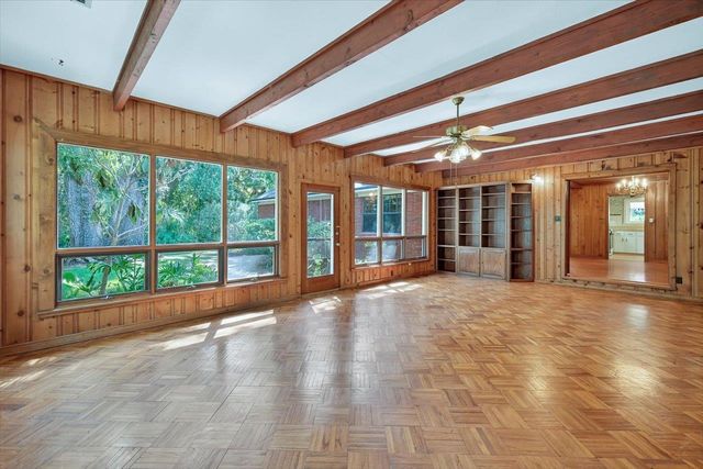 5670 ADRIENNE Drive, Tallahassee, FL 32311