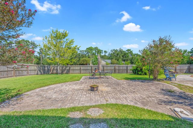 201 Audubon Ave, Sulphur, LA 70663