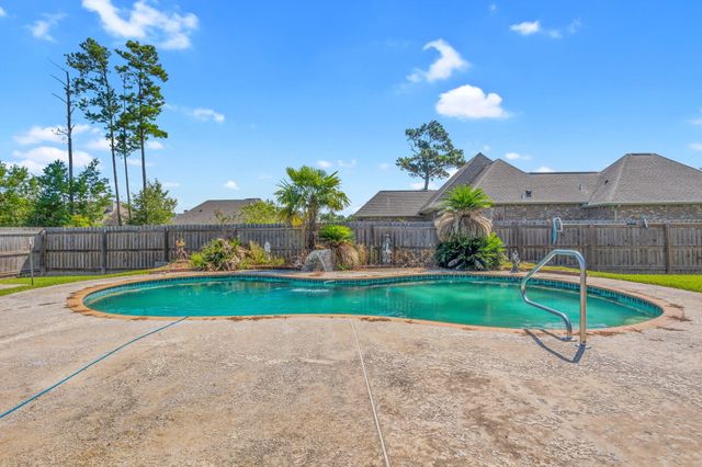 201 Audubon Ave, Sulphur, LA 70663