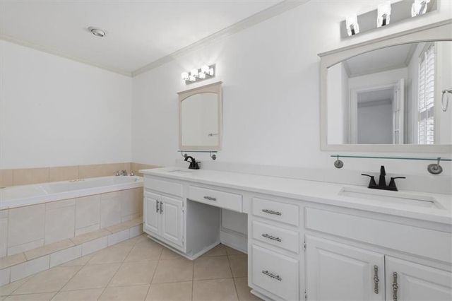 1826 Hermitage Place, Decatur, GA 30033
