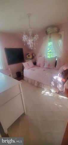 127 S WARNER ST, Woodbury, NJ 08096