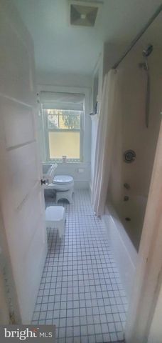 127 S WARNER ST, Woodbury, NJ 08096