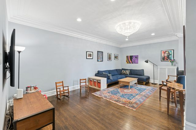 5840 S Stony Island Avenue 3F, Chicago, IL 60637