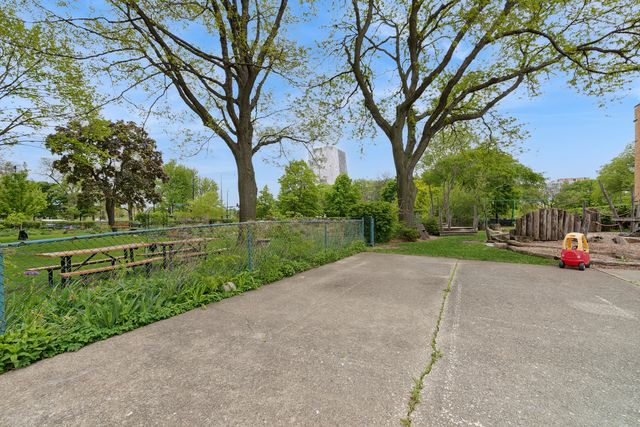 5840 S Stony Island Avenue 3F, Chicago, IL 60637