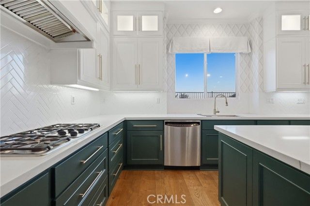 2108 Ridgeview Terrace, Signal Hill, CA 90755