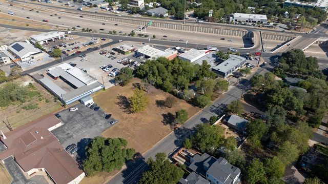 4306 Banister LN, Austin, TX 78745