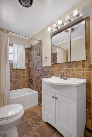 522 Mcclane Farm Rd, Chartiers, PA 15301