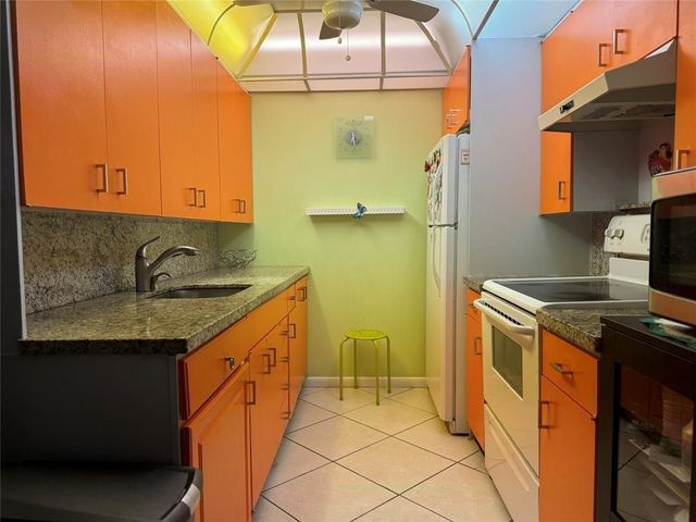 3058 Cambridge C 3058, Deerfield Beach, FL 33442