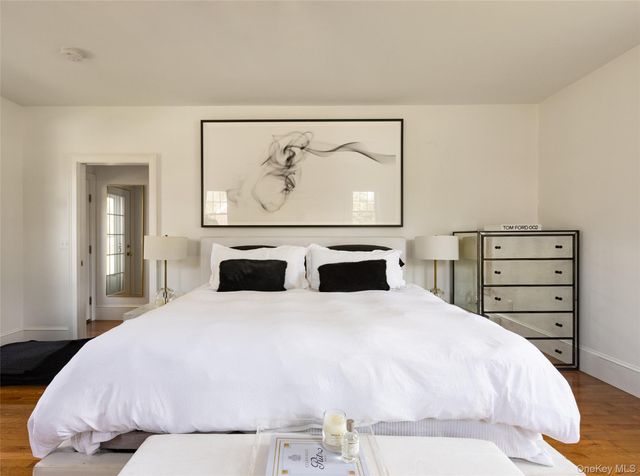 1376 Salt Point Turnpike, Pleasant Valley, NY 12569