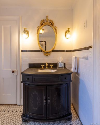 1376 Salt Point Turnpike, Pleasant Valley, NY 12569