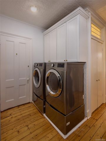 1376 Salt Point Turnpike, Pleasant Valley, NY 12569