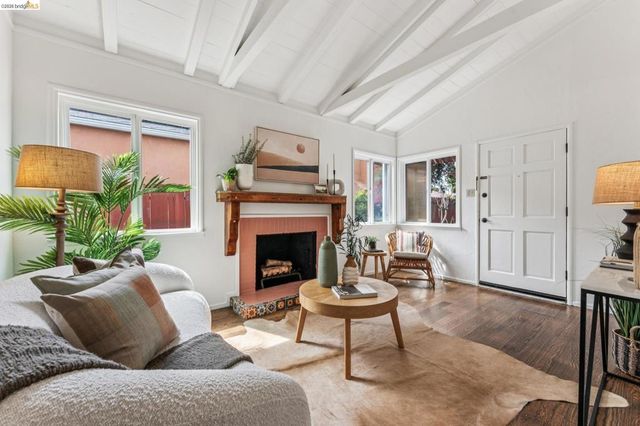 3720 Esmond Ave, Richmond, CA 94805