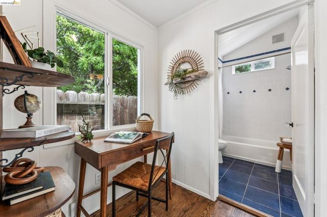 3720 Esmond Ave, Richmond, CA 94805