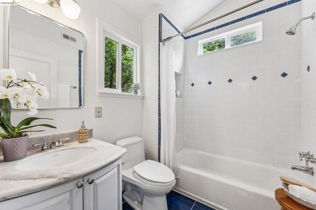 3720 Esmond Ave, Richmond, CA 94805