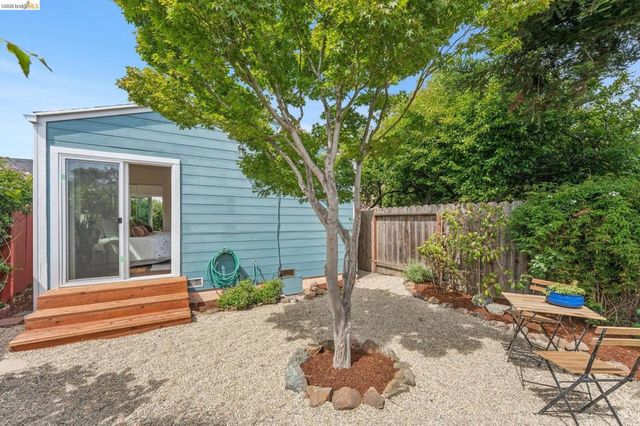3720 Esmond Ave, Richmond, CA 94805
