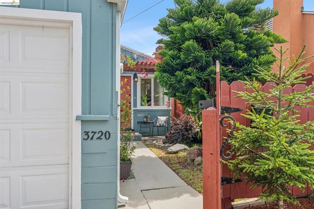 3720 Esmond Ave, Richmond, CA 94805