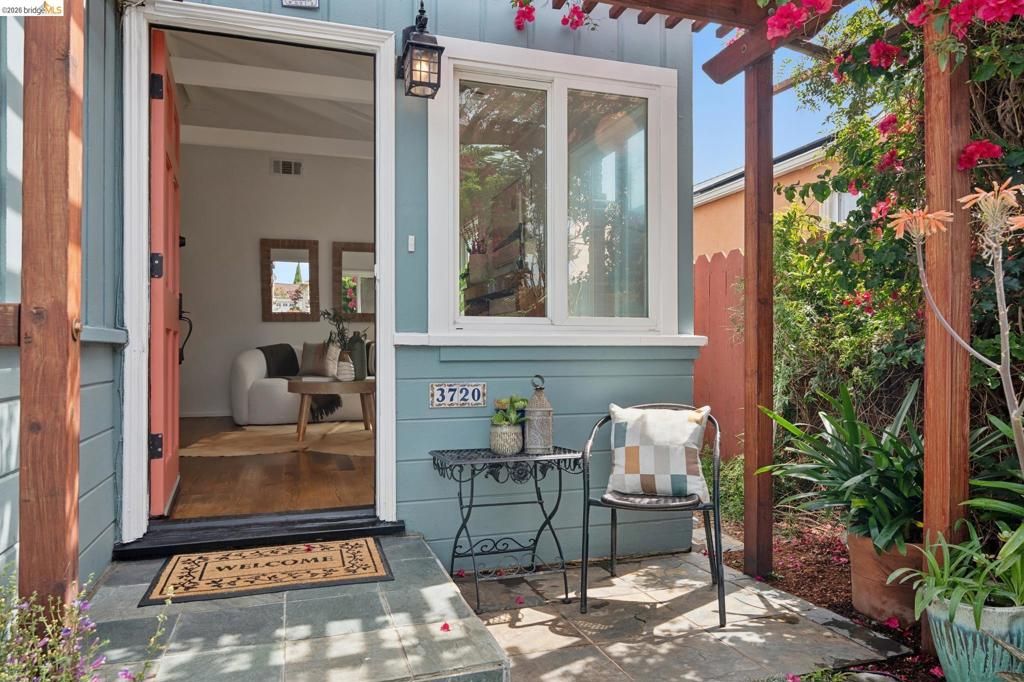 3720 Esmond Ave, Richmond, CA 94805