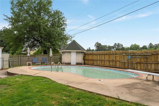 19 Crape Myrtle Road, Van Buren, AR 72956