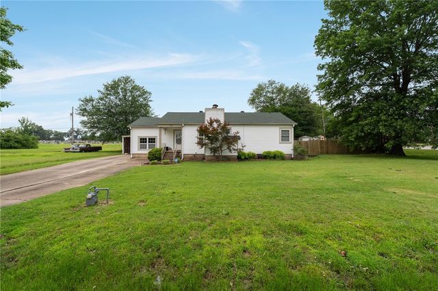19 Crape Myrtle Road, Van Buren, AR 72956