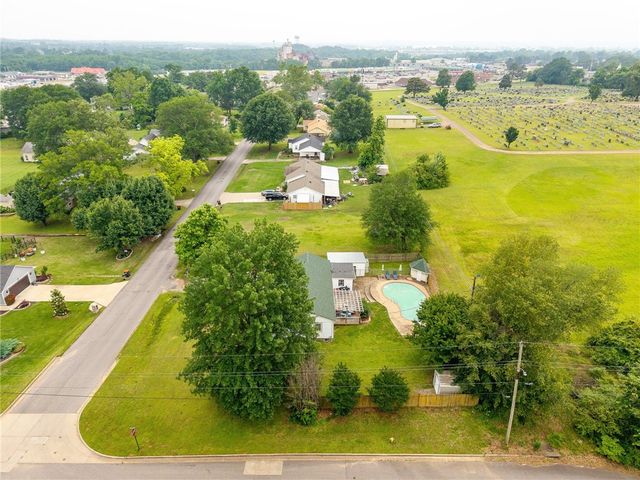 19 Crape Myrtle Road, Van Buren, AR 72956