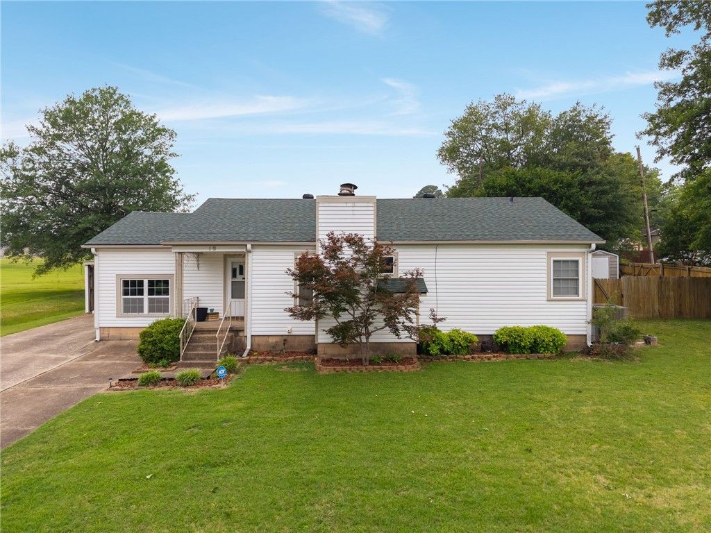 19 Crape Myrtle Road, Van Buren, AR 72956