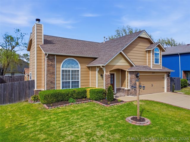 1624 W Edgewater Place, Broken Arrow, OK 74012