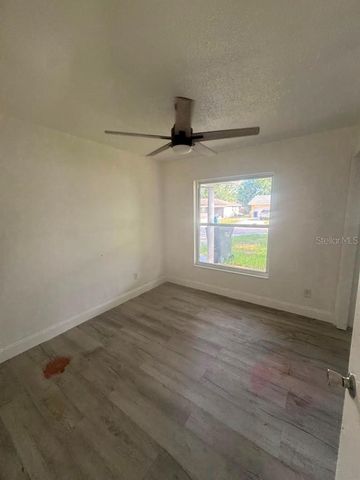 6407 2ND AVENUE NE, Bradenton, FL 34208