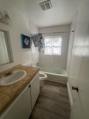 6407 2ND AVENUE NE, Bradenton, FL 34208