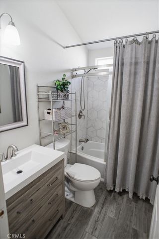 20147 Edgewater Drive, Canyon Country, CA 91351