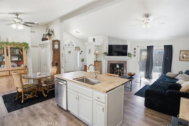 20147 Edgewater Drive, Canyon Country, CA 91351