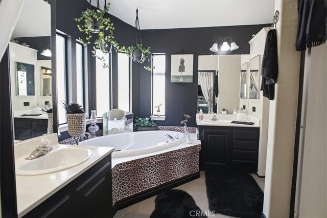 20147 Edgewater Drive, Canyon Country, CA 91351