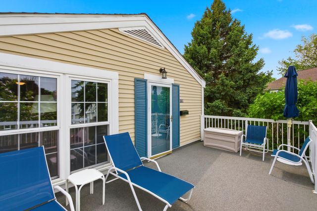 41728 Onaway Drive, Northville City, MI 48167