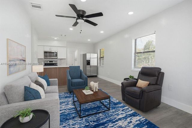 15900 NW 18th Ave, Miami Gardens, FL 33054