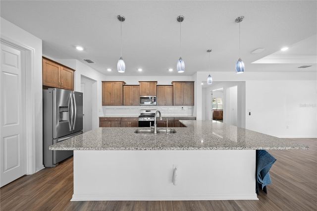 9753 SW 103RD AVENUE, Ocala, FL 34481