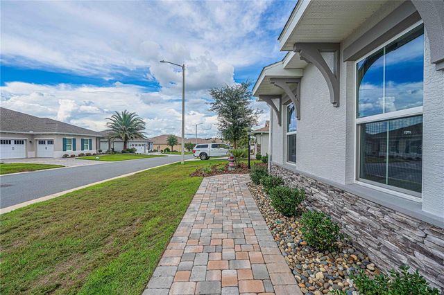 9753 SW 103RD AVENUE, Ocala, FL 34481