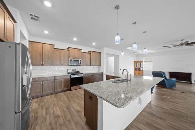 9753 SW 103RD AVENUE, Ocala, FL 34481