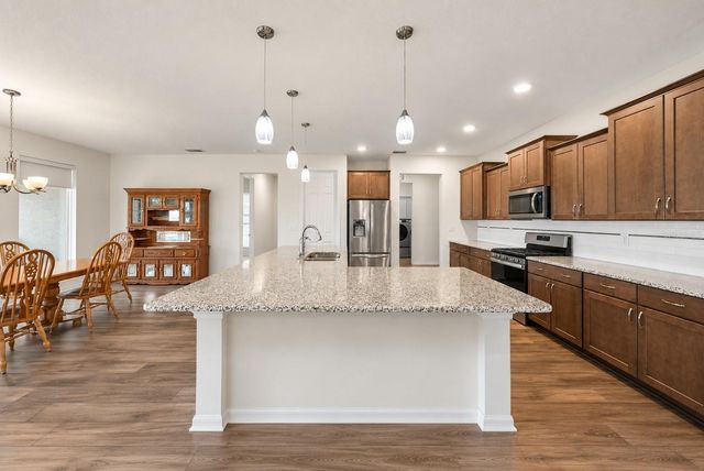 9753 SW 103RD AVENUE, Ocala, FL 34481