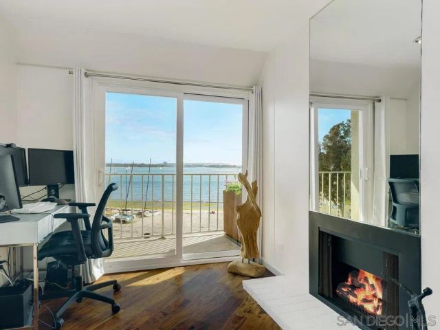 1251 Parker Pl 2N, San Diego, CA 92109