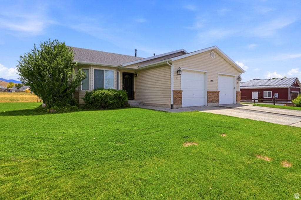 1884 E SHEPARD LN, Lake Point, UT 84074 — photo 5