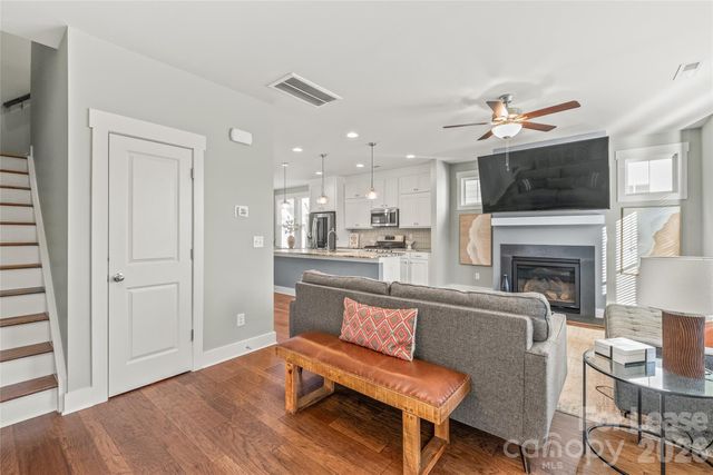 554 Amalfi Drive, Davidson, NC 28036