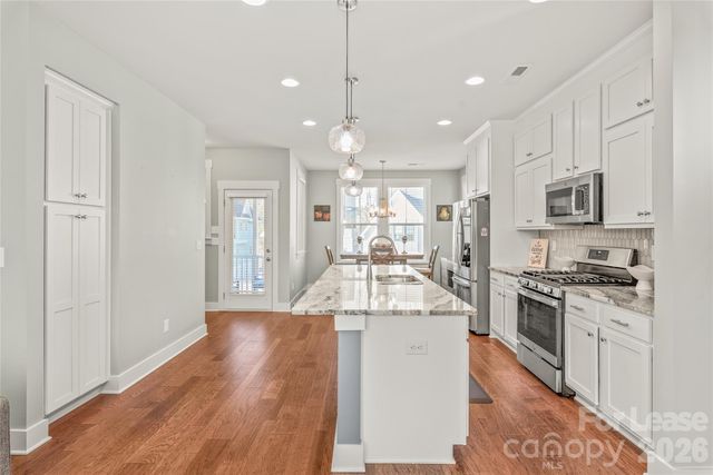 554 Amalfi Drive, Davidson, NC 28036