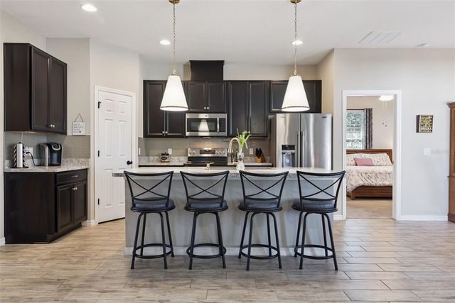 37027 SCENIC BLUFF DRIVE, Grand Island, FL 32735