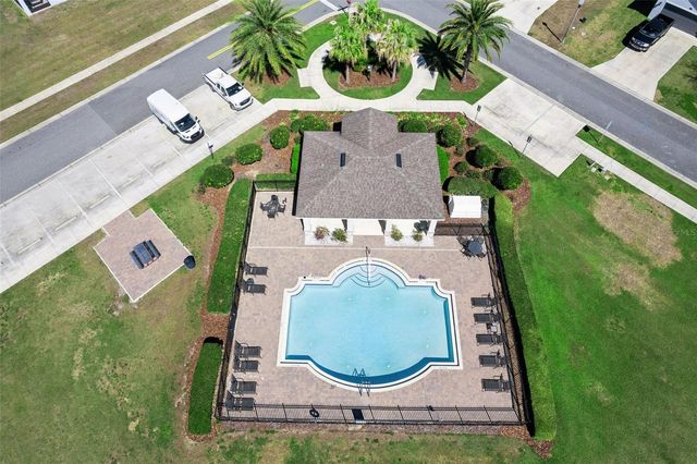 37027 SCENIC BLUFF DRIVE, Grand Island, FL 32735