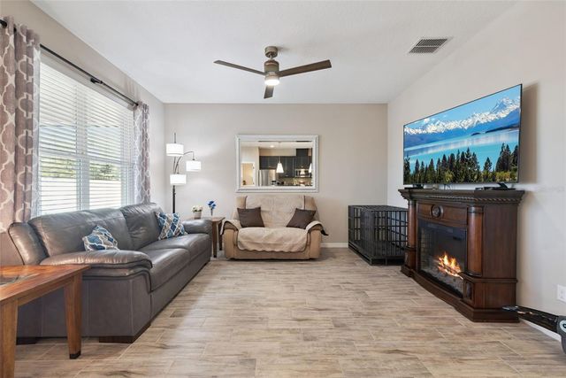 37027 SCENIC BLUFF DRIVE, Grand Island, FL 32735