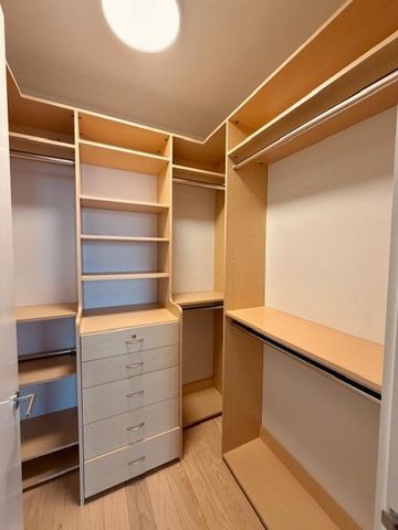 301 Mission Street 303, San Francisco, CA 94105