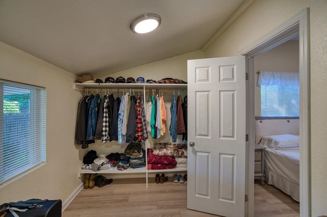 6049 Tyler Ave, Marysville, CA 95901